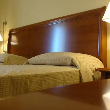 L' Anfora מלון 4*